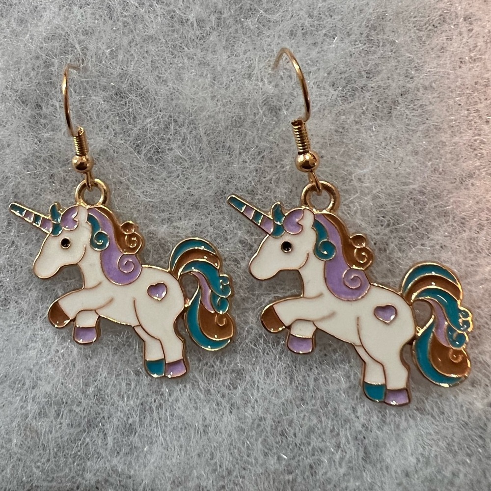 Unicorn earrings 🦄